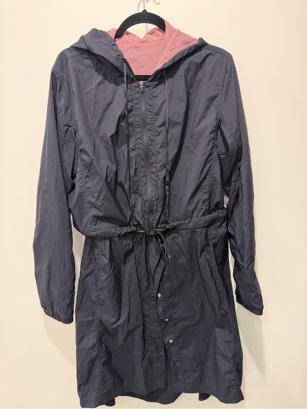 Zyia Women’s Black Zippable lightweight hooded 2 LengthJacket –  Size L